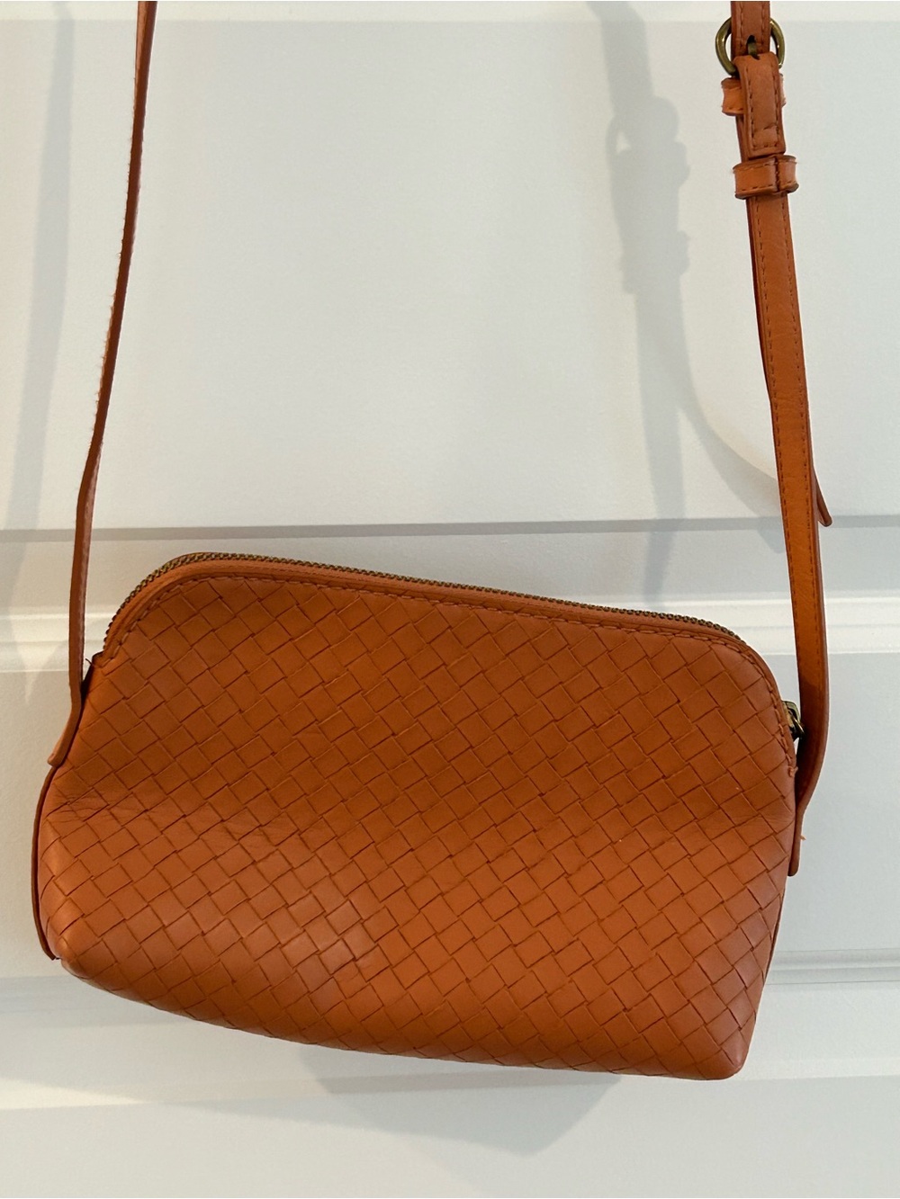 Universal Thread Tan Crossbody Purse